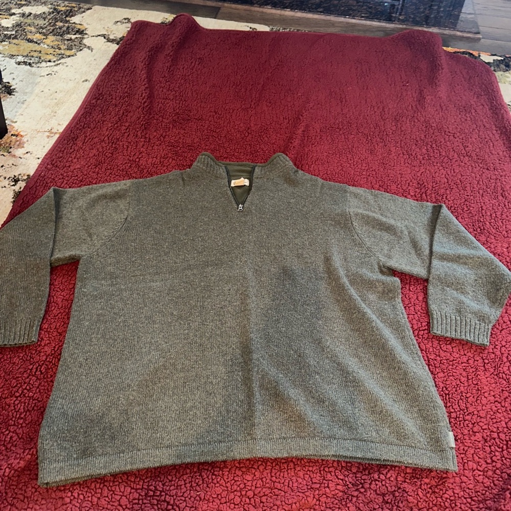 Woolrich Olive Green Zip Up Sweater Versatile Casual Style
